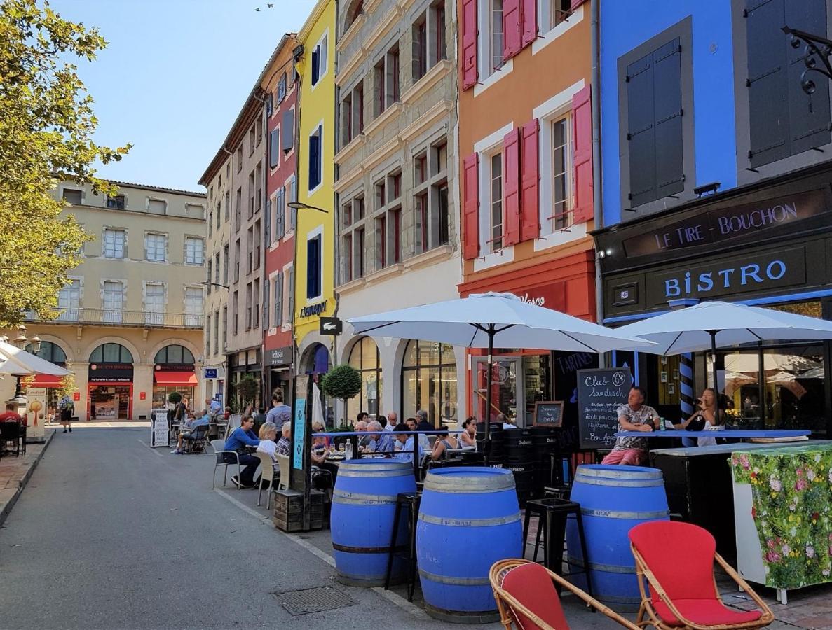 La Villa De L'Olivier Piscine Privee Et Parking 卡尔卡松 外观 照片